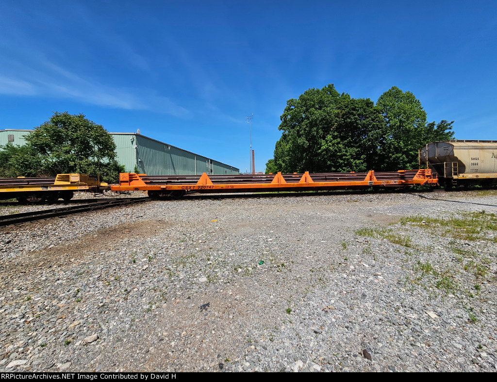 CSX 920747